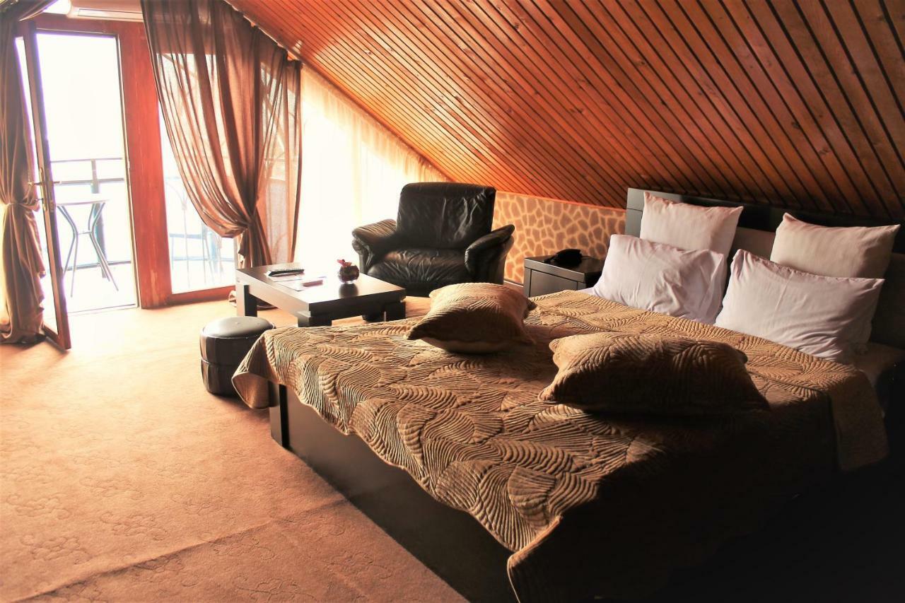Panorama Eco-Hotel Tbilisi ภายนอก รูปภาพ