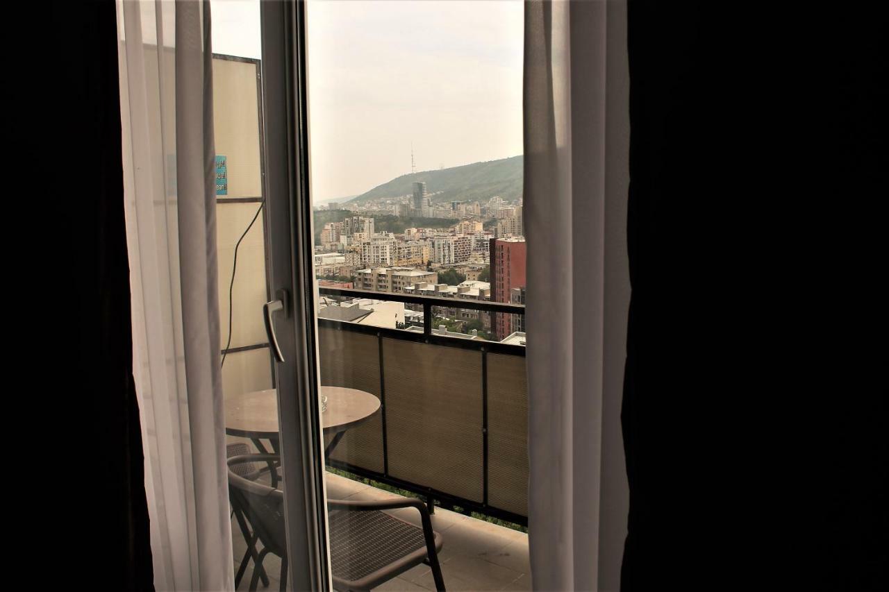 Panorama Eco-Hotel Tbilisi ภายนอก รูปภาพ
