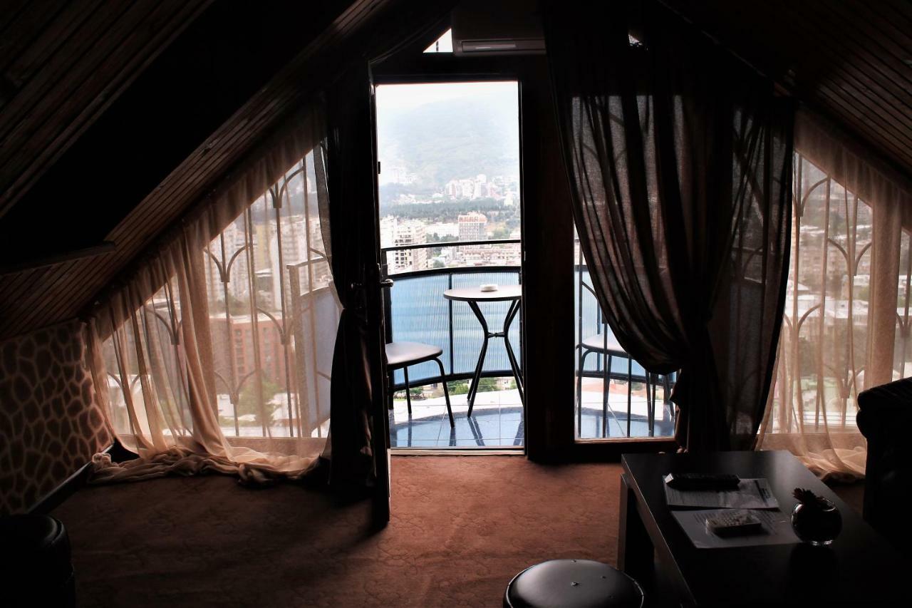 Panorama Eco-Hotel Tbilisi ภายนอก รูปภาพ