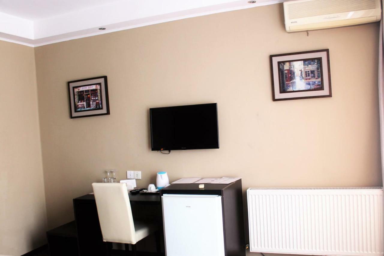 Panorama Eco-Hotel Tbilisi ภายนอก รูปภาพ