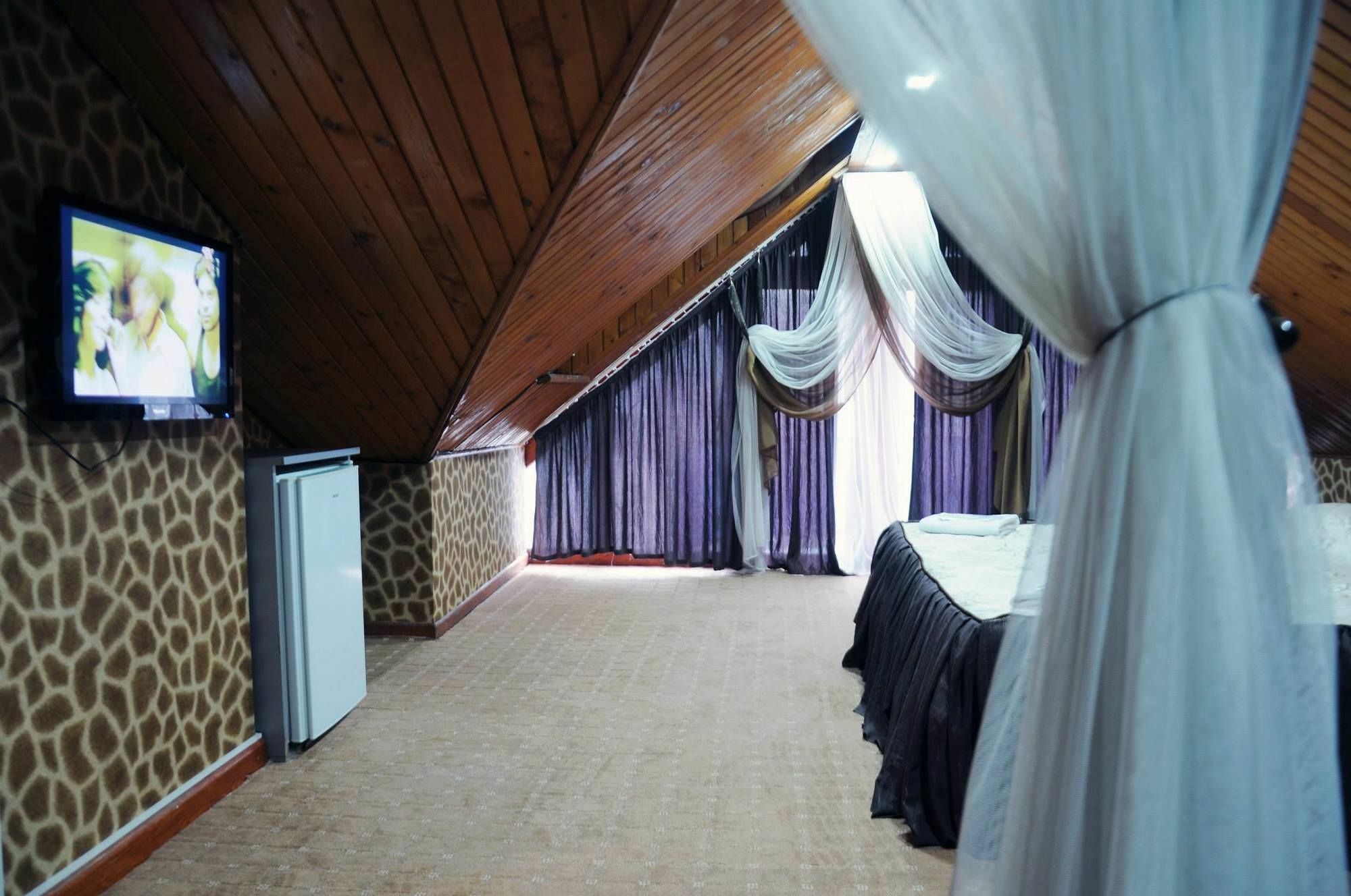 Panorama Eco-Hotel Tbilisi ภายนอก รูปภาพ